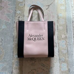 Alexander Mcqueen Soft Pink Leather Signature Shopper Tote Bag